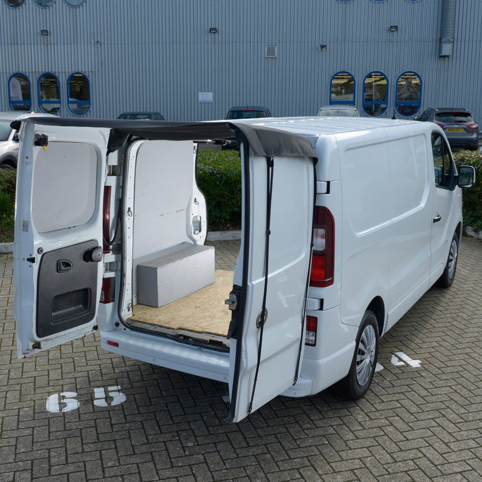 Renault Trafic Barn Door Cover (2014 Onwards)